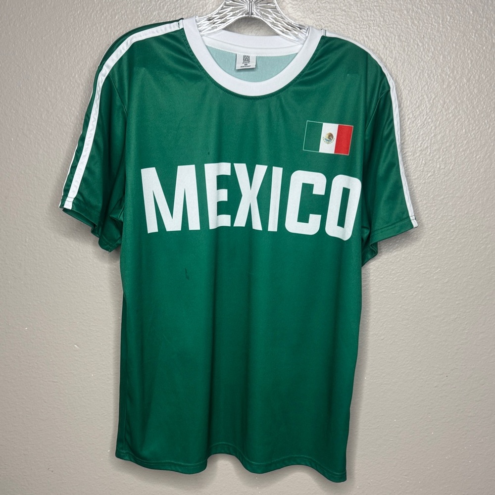 Fiesta White and Green Mexico Sports Tee Men’s Size Medium
